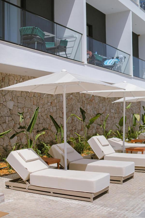 Black Diamond Hotel Dhërmi Extérieur photo